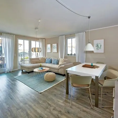 Annika - Penthouse Wg13 Mit Zwei Balkonen Und Ir-sauna * ゼリン