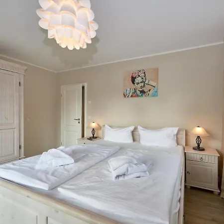 Annika - Penthouse Wg13 Mit Zwei Balkonen Und Ir-sauna *