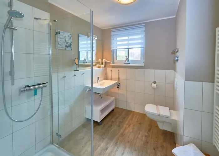 Annika - Penthouse Wg13 Mit Zwei Balkonen Und Ir-sauna Sellin (Rugen)